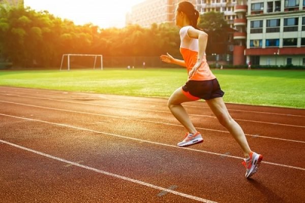 woman-running-sunset